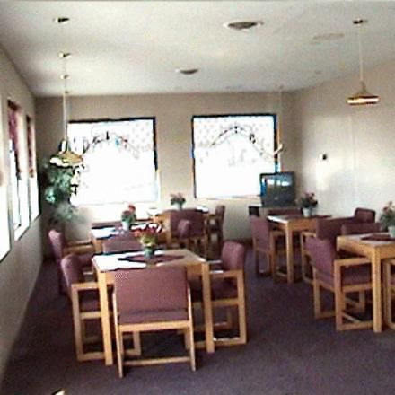 Economy Lodge And Suites Lincoln Restaurant photo